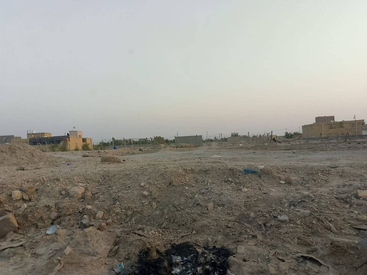 لسلام عليكم ورحمة الله وبركاته  
قطعه زراعي المساحه 650 متر 
كافة الخدمات متوفره الناصريه خلف محطة القطار العكر الشرقي قرب عميد موسى 
السعر المطلوب  ٢٢ وبيه  مجال  مستعجل على بيعها  رقم صاحب الكاع *********** 
انا مكلف بنشر    اتصل وتدلل

