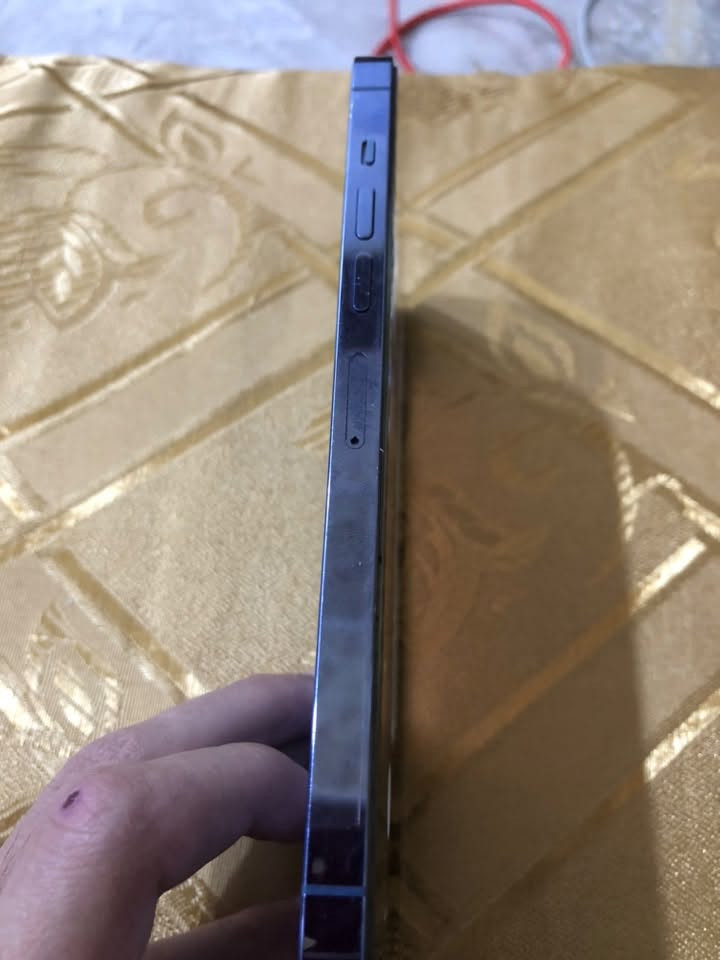 للبيع:❗️

ايفون 13 برو ماكس
نضيف كلشي ما مبدل بي
الضهر مكسور مثل ما موضح الباقي شرط
نموذج M بطارية 96 .استعمال شخصي

السعر 630 وبي مجال شي بسيط

تواصل: ***********.
