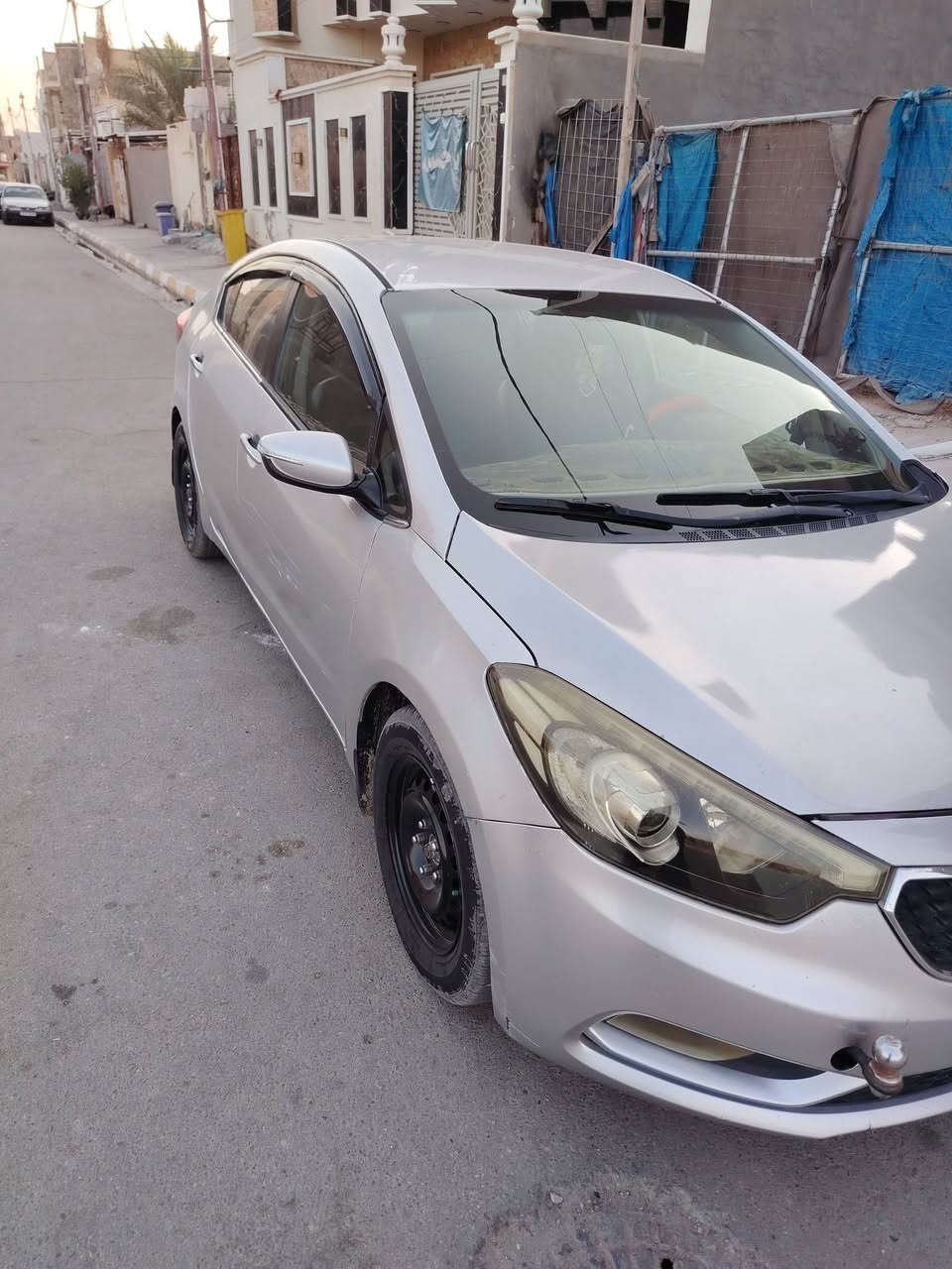 كيا سيراتو موديل 13رقم بغداد
كهربائيات كلهه شغاله تبريد ثلج حداديه تايرات كله نضيف بيهه قطع صبغ ابيع حزام السعر ٧٧ مكان السياره صويره الاتصال***********
