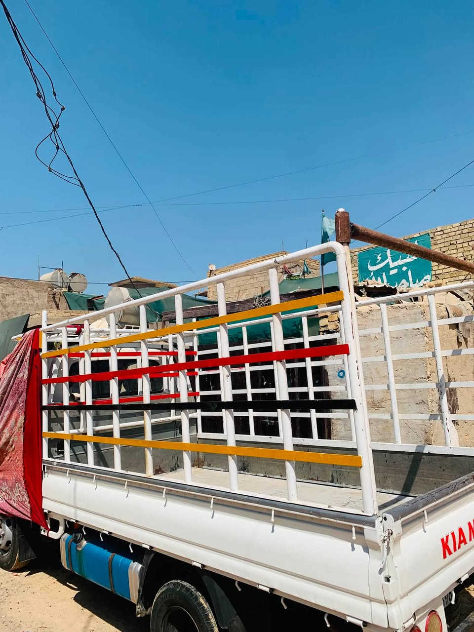 سلام عليكم محجر فحل للبيع نضيف تفصال جديد مال اثاث كامل مكان بغداد ***********
