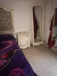 غرفة اخشاب • تصليح بسيط • مستعملة