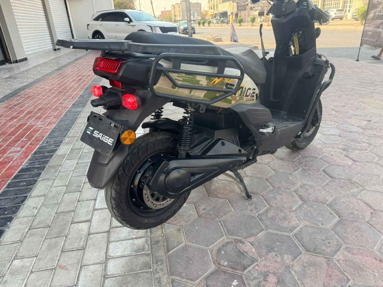السلام عليكم دراجه اباتجي للبيع الدراجه تعرضت الحادث بسيط و تكسرن الكفرات الاماميه فقط و الباقي كله ع وضع الشركه مواصفات
السلام عليكم دراجه اباتجي للبيع الدراجه تعرضت الحادث بسيط و تكسرن الكفرات الاماميه فقط و الباقي كله ع وضع الشركه مواصفات 
ملف 2500
برك ABS 
بصمه و سويج
6 باتري 72 فولت 
تايرات جديده
مكاني بغداد و السعر 625       رقم ***********
