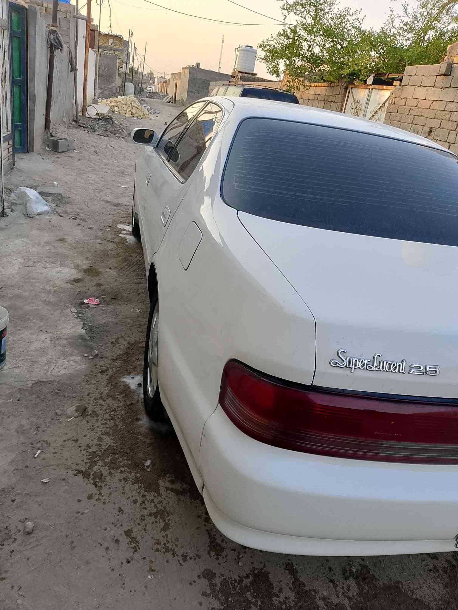 سلام عليكم كرسته نفخ للبيع مديل 95 كير مكينه ونجي حداديه تبريد ثلج رقم بصره تحويل ثاني يوم مكان سياره ناصريه كهربائية كله شغاله سعر 76 
***********
