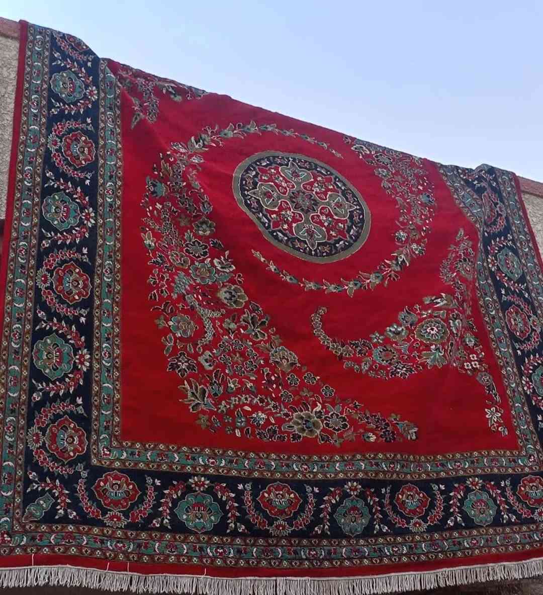 السلام عليكم زوالي للبيع سعر الوحد ب٣٠ واتس فقط ***********
