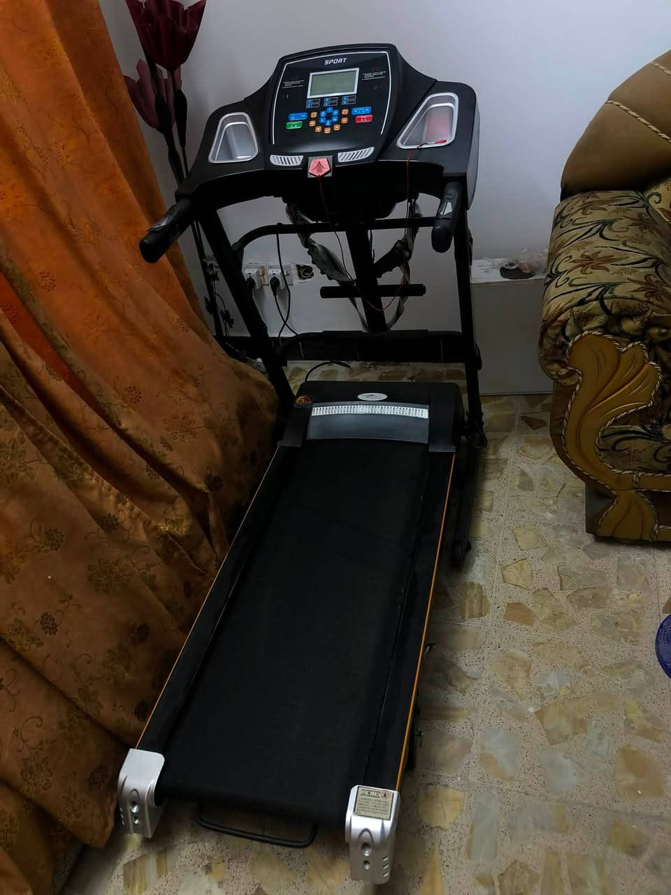 السلام عليكم ، جهاز جري دبل ماطور شغال ما بيه اي مشكلة للبيع مكاني الزعفرانية سعره 200 الف
***********
