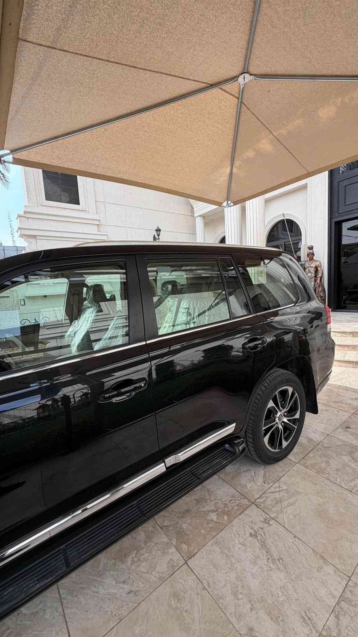 لاندكروز VXR • ٢٠٢١ • ممشى ٥٧٠٠٠