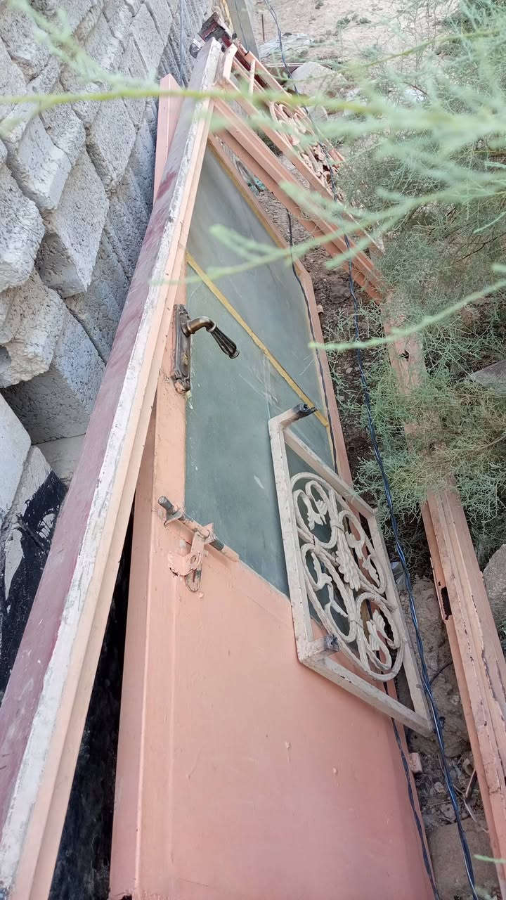 للبيع
