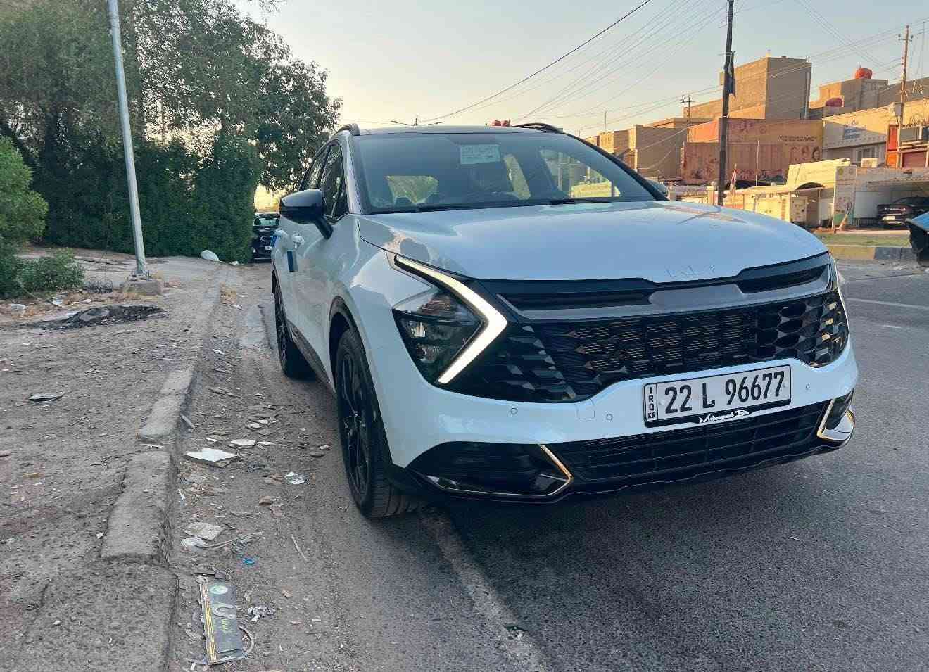 السلام عليكم كيا سبورتج 2024 مكفوله كفالة عامة 
السيارة بلا ادشن خليجي فول مواصفات  
رقم اربيل باسمي هزه وسنويه جديدة تحويل مباشر 
ماشية ٢١ الف كيلوو 
مكانها الوزيرية 
***********
السعر ٢٢٢ ورقة بغداد, العراق
