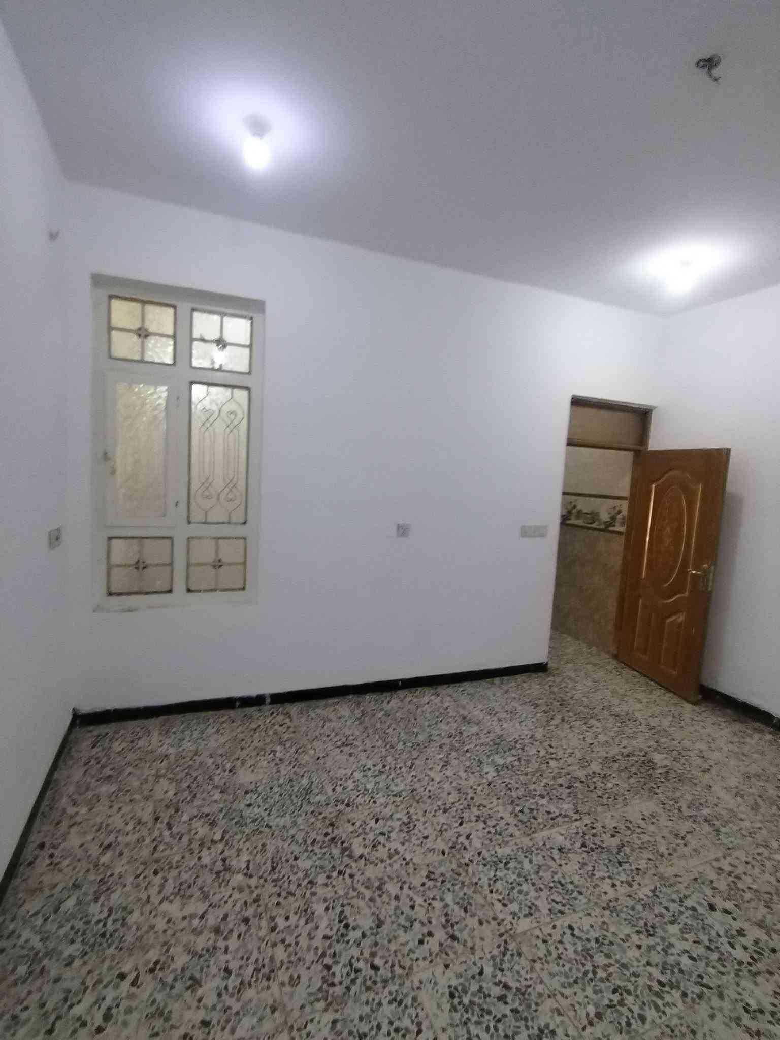 🏨مشتمل  في الخاجيه طابقين فول  البيع🏨
الـــمـــســـاحـــة//100 متر  طـــابــو      صـــرفــ 

الـــواجـــهــــــه ✨5
الــــــــنــــــــزال✨20

#الــطــابــق #الارضـــي 

مـــطبــخ_صــاله  ـ استقبال  -غرفه نوم وصحيات خارجيه  
#الطابق #الثاني 

صــاله  -غرفتين  نوم وصحيات

#اللاستفسار الاتصال على الرقم  ***********     ***********
