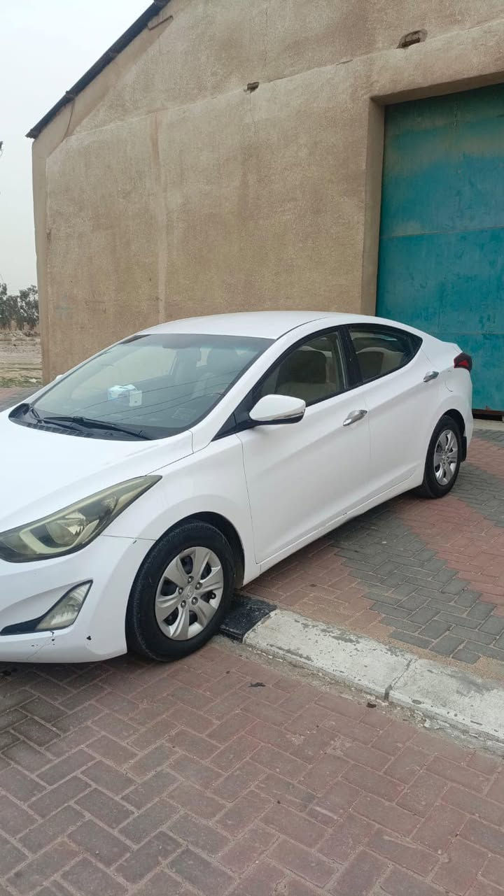 داي ألنترا 2015 خليجي للبيع السعر   115 
مكفوله من ضربة وتبديل رش جاملغ فقط بدون دواخل 
🔹 المحرك: 1600 دوش، محرك وكير وحدادية بشرط. 
: رقم كربلاء، سنوية جديدة وتحويل مباشر.
🔹 المكان: كربلاء المقدسة، جاهزة وما تحتاج مصروف.
📞 للتواصل: [‭***********‬]
