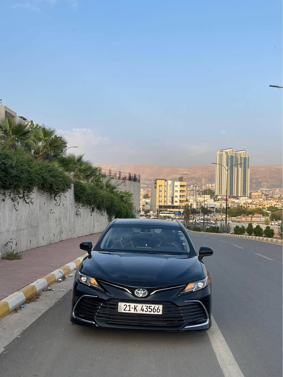 كامري LE • ٢٠٢٣ • بدون صبغ