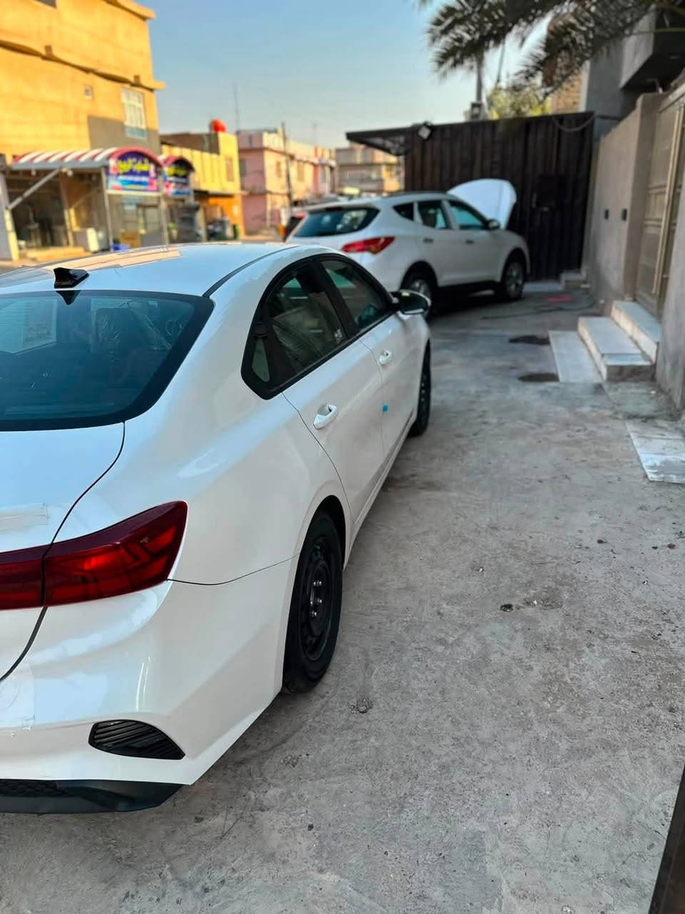 السلام عليكم
كيا فورتي موديل 2023
وارد أمريكي 
مكفولة كفالة عامة
السونار مرفق بل صور  
بأسمي 
بيها منظومة غاز 
صار اسبوع من شديتها
تريد تبقا بيها تريد بدونها المنضومه 
مكان السياره كوت 
للأستفسار اكثر الاتصال 
***********

