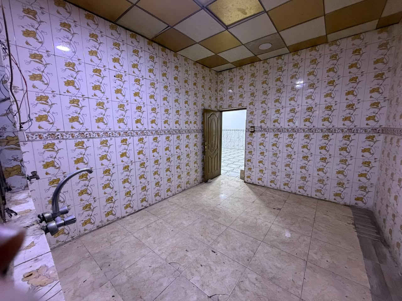 بيت للايجار
♦️عنوان..القبله حي المهندسين
...خلف لواء كاظم...
مساحه 160 متر( طابق واحد)
♦️يحتوي
⬅️ غرفتين نوم
⬅️ هول 
⬅️ديوانيه
⬅️ مطبخ
⬅️ حمام داخلي وخارجي
♦️سعر الايجار ( 600 ) الف
***********
