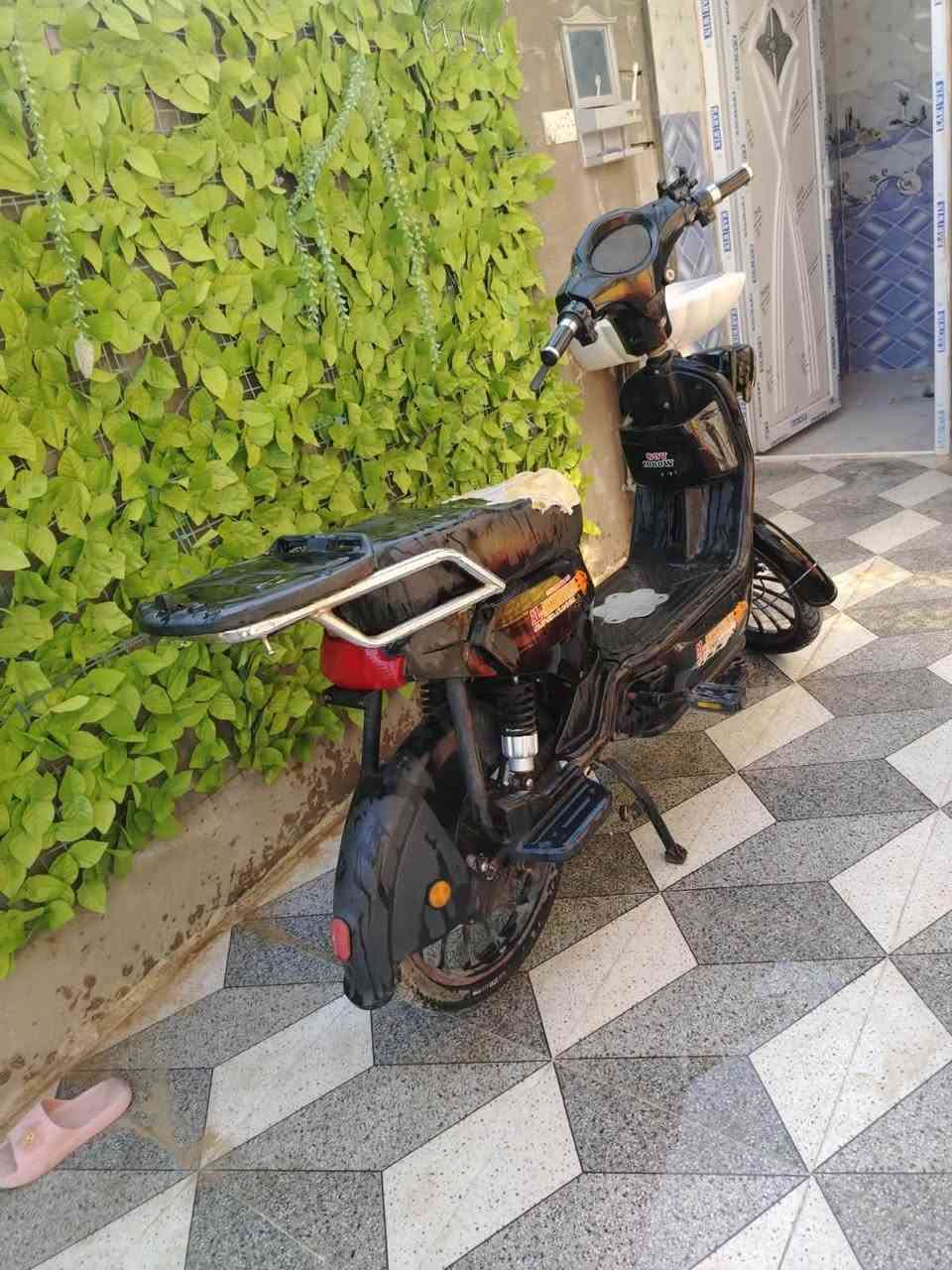 ماطور شحن بدون بطاريات
السعر ١٥٠ وبي مجال 
العنوان التأميم ٨ شباط 
للتواصل الاتصال على الرقم 
***********
