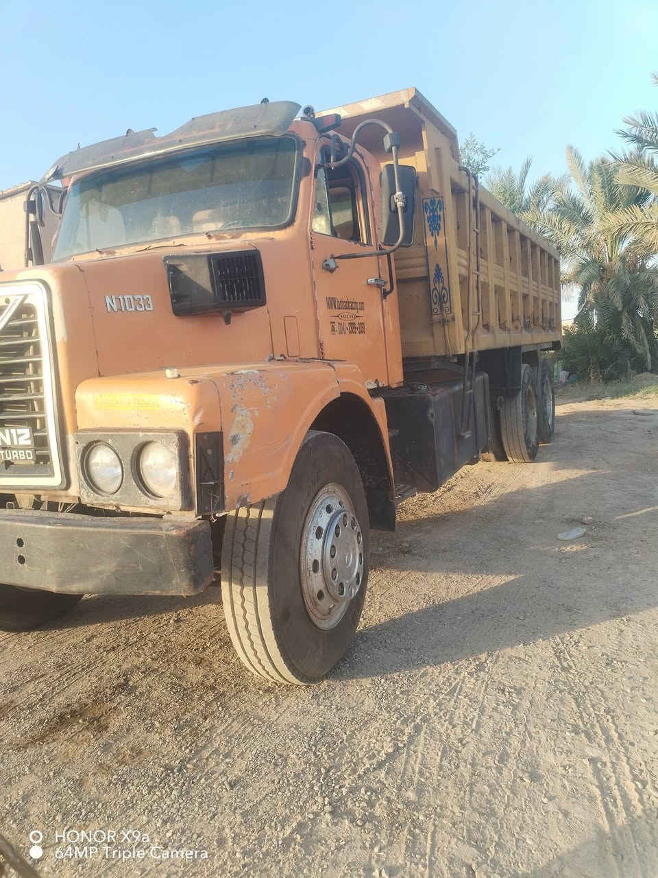 للبيع فالفو موديل 82 مكينه ان 10 سياره جاهزه خير من الله تخم تاير كهربايات شغاله مجموعة جديده كاردن محور مال اكتروز رقم ذيقار بسمي سنويه جديده الماني مشروع وطني تحويل مباشر كير 4ب4 بل فقصه السعر 10 مليون فقل اتصال ***********
