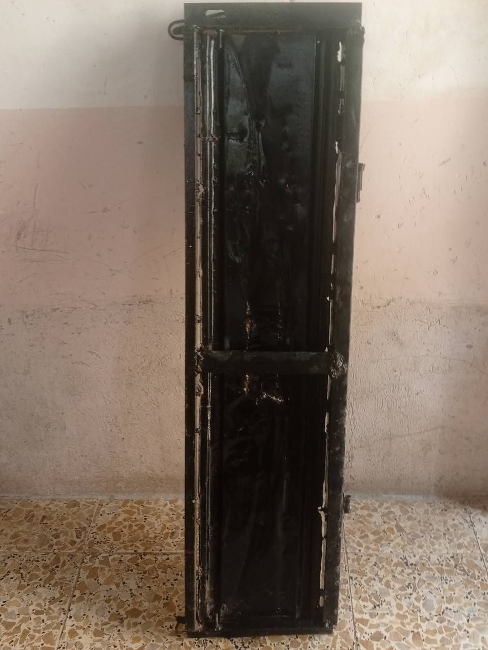 باب ستوته لبيع بسعر كلش مناسب الشراي يجي خاص او يتصل على الرقم ***********
