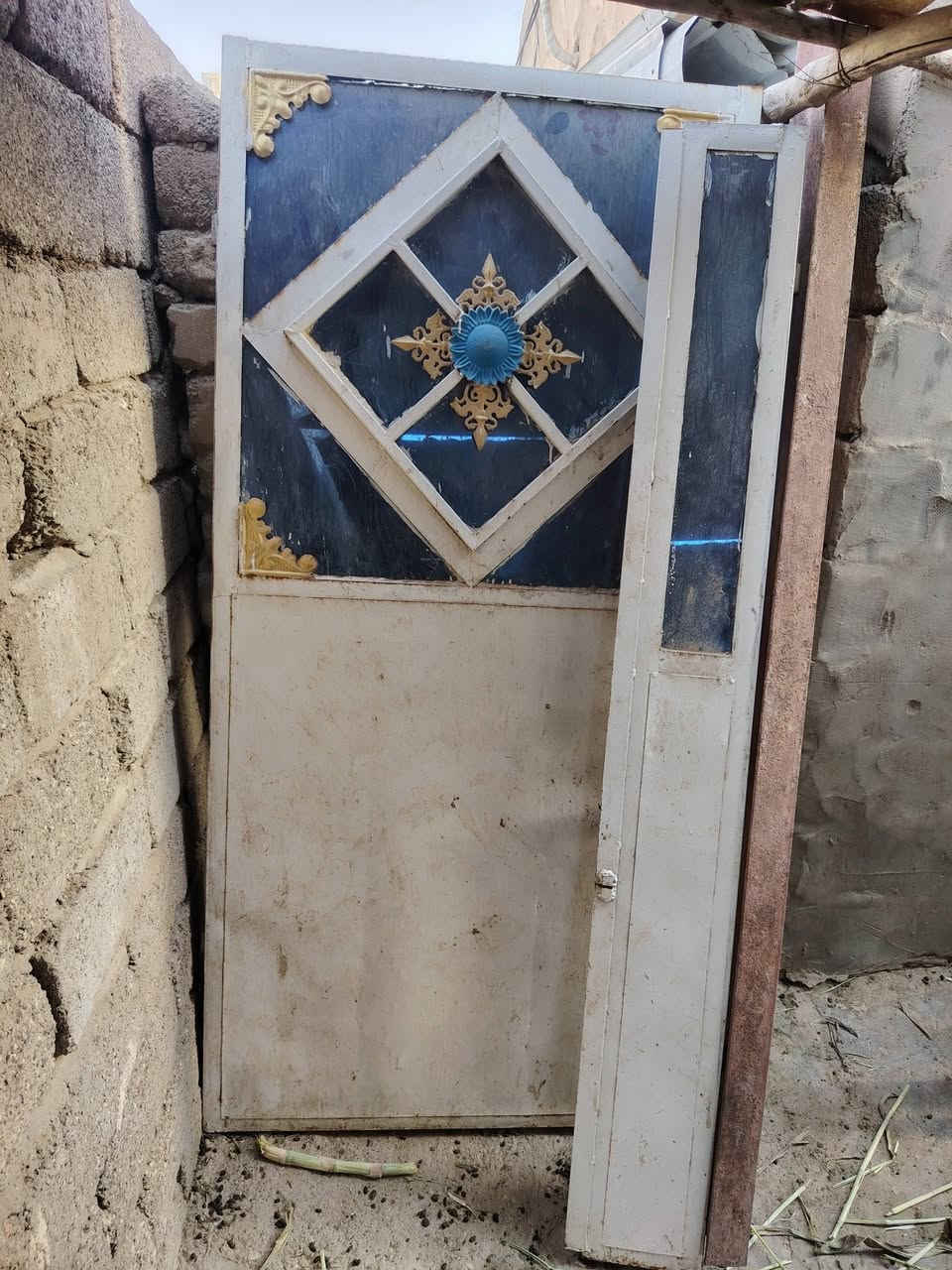 باب طلاكتين نضيف
باب طلاكه وربع نضيف +شليمانه 2
باب طلاكه وحده نضيف
بواري الطول 4ونص
واسط شارع النفط
تصال ***********
