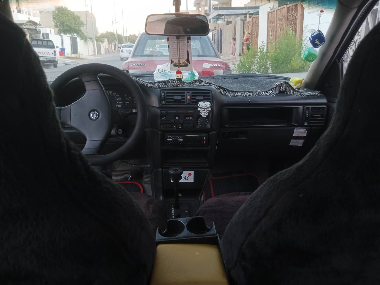 سلام عليكم سياره  اوبل كير اوتماتيك  سنويه  2027 سياره دفتر بنزين بيه  نضيفه كير ومحرك بل شرط  رقم كركوك  سمعات. جديده السياره كلشي بيه جديد تيرات جديده  صدر جديد قفل مركزي نضام كامره السعر خاص ***********
