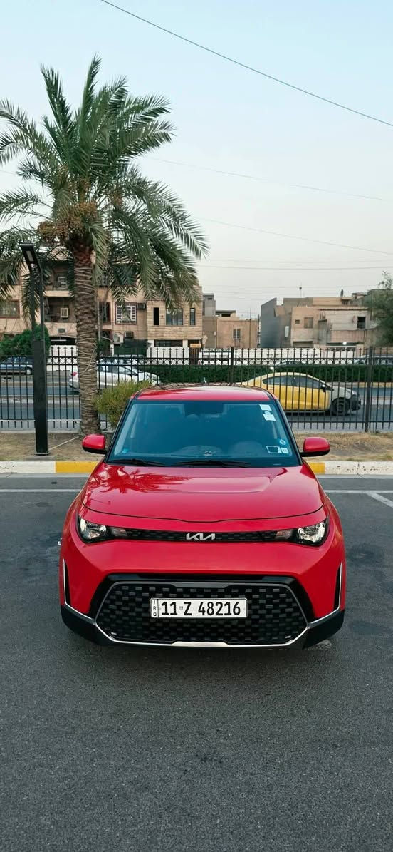 Kia Soul
🔥 فول مواصفات  🔥
🔹 الموديل: 2024
🔹 الممشى: 1,000 ميل فقط
🔹 المحرك: 2000 دوش
🔹 رقم بغداد

المواصفات:
• سلايد
• بصمة
• تشغيل عن بُعد
•  رادارات
• أوتو ستوب
• أوتو بريك
• أوتو هولد
• كاميرا دوّارة
• تدفئة كشنات
• كراسي كهرباء
• شاشة
• كاميرا خلفية
• حساسات
• تحكم من الستيرن
• مثبت سرعة
• بلوتوث
• USB
• تكييف
• سنتر لوك
• جام كهرباء
.شاحن وايرليس
✅ بدون صبغ
✅ بدون حادث
السعر 175💰
📸 صور أمريكا مرفقة مع الصور
📍 بغداد – الكرخ
📞 للاتصال: ***********
