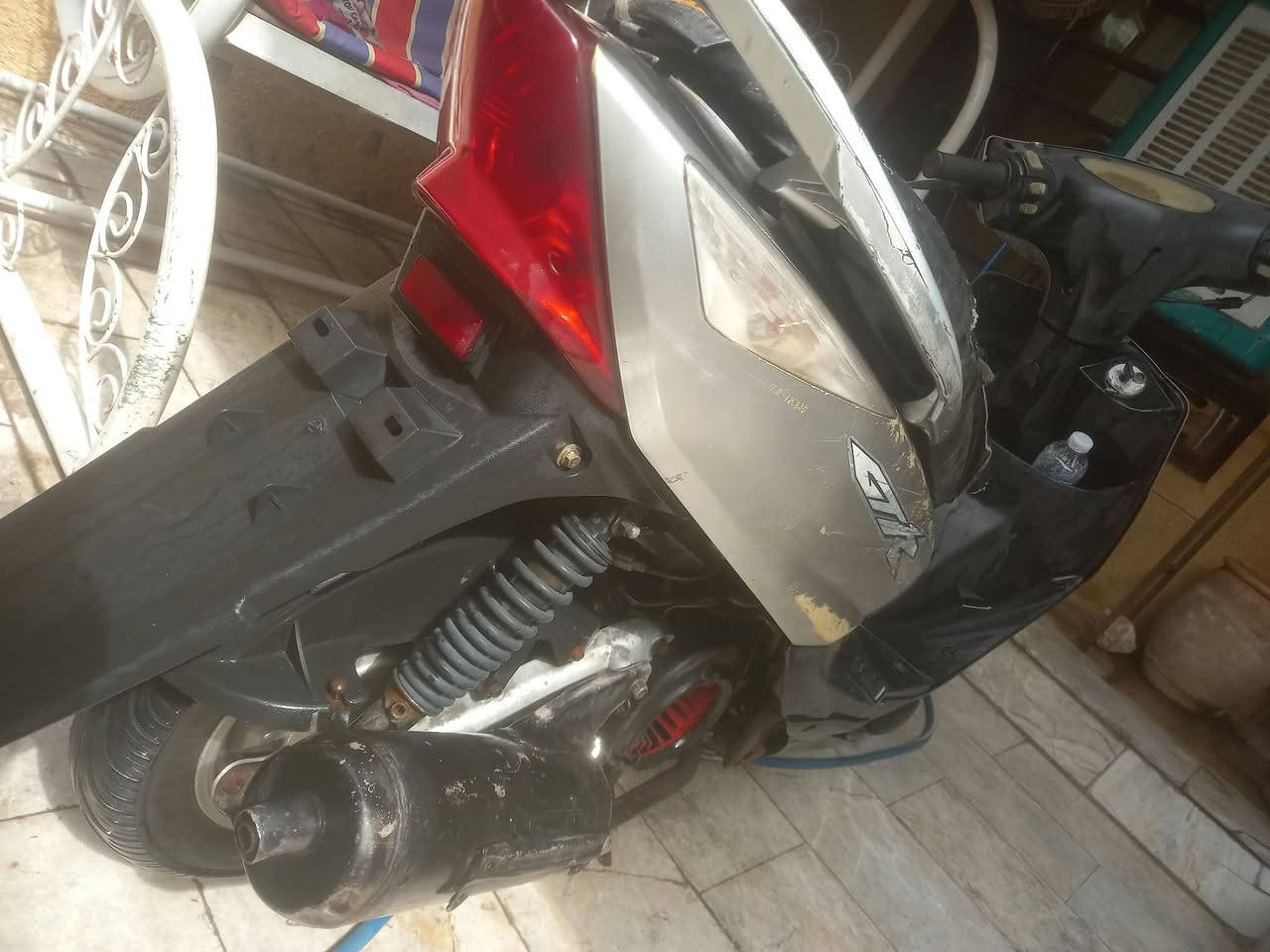السلام عليكم عارض دراجه للبيع ثعلب مختمه كلهه العنوان حريه مكينه ناعمه الدراجه خير من الله الاستفسار *********** السعر ٣٧٥ تحياتي للجميع
