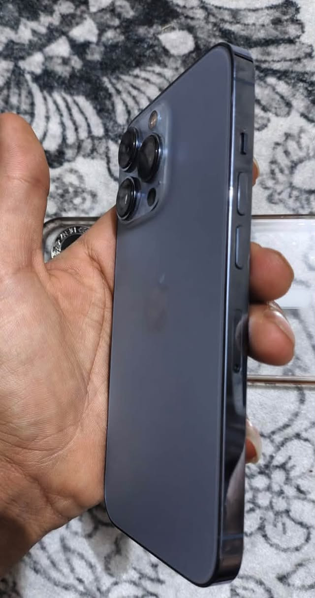 ايفون 13 برو
ذاكره 512 بطاريه 78

وتر برو الجهاز ما مفتوح ولا داخل صيانه 

مال جناي جهاز جديد

سعره550 الف مكاني بغداد الغزاليه 

شراي يتصل ***********
