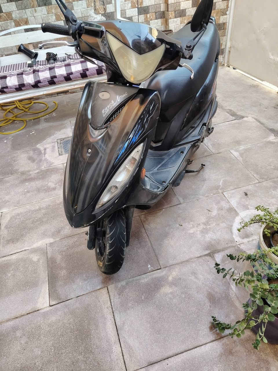 كامكو G4نضيفه مجفته مره وحده السعر 450 وبيهه مجال  *********** مصطفى
