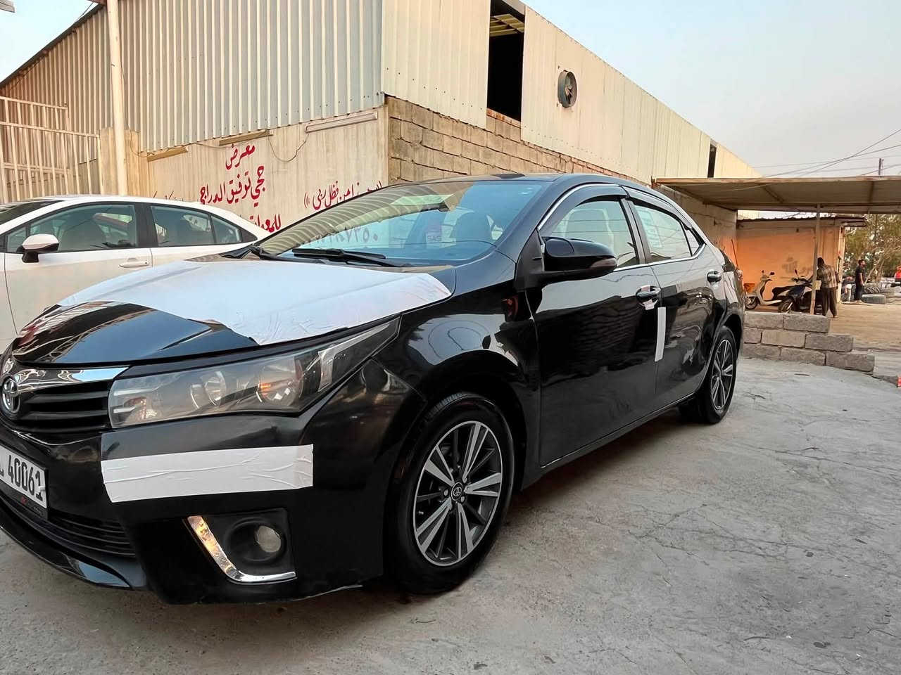 للبيع او المراوس حسب القناعة
تويوتا كورلا خليجي
موديل 2015 
السعر 115بيها مجال 
 رقم أربيل دولي تحويل مباشر 
محرك 2000 خليجي المرغوب
  كير أوتوماتيك مكفولات 
حدادية جديد 
منضومه تبريد جديده ثلج ❄️ 
مواصفات السياره بصمه تشغيل 
بصمه أبواب
 حساسات خلفيه تحكم ستيرن ويل كب كروم 
داخل لونين وجلد
 مري شفط
بيها 3 قطع صبغ  السونار موجود 
مكان السياره :سامراء
الاتصال على الرقم ‭ ‭ ‭‬ ‭***********‬
