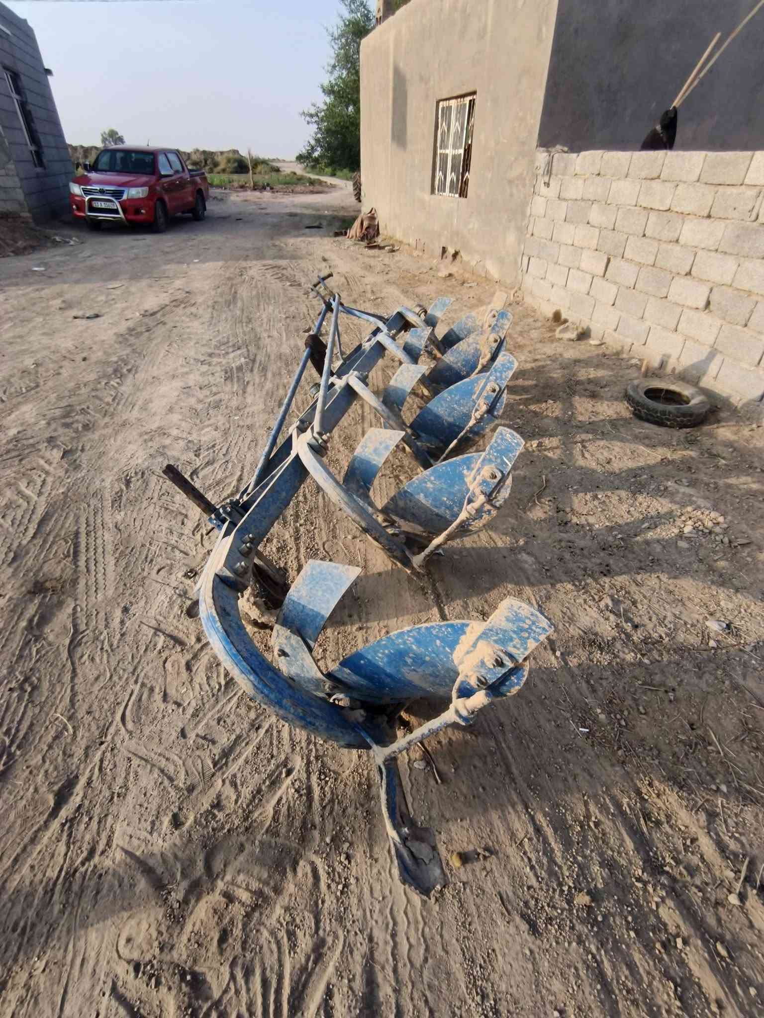 عندي دسك وفدان لبييع دسك حجم 24 ول فدان حجم 14 خماسي شراي ينتصل ***********او ***********0
