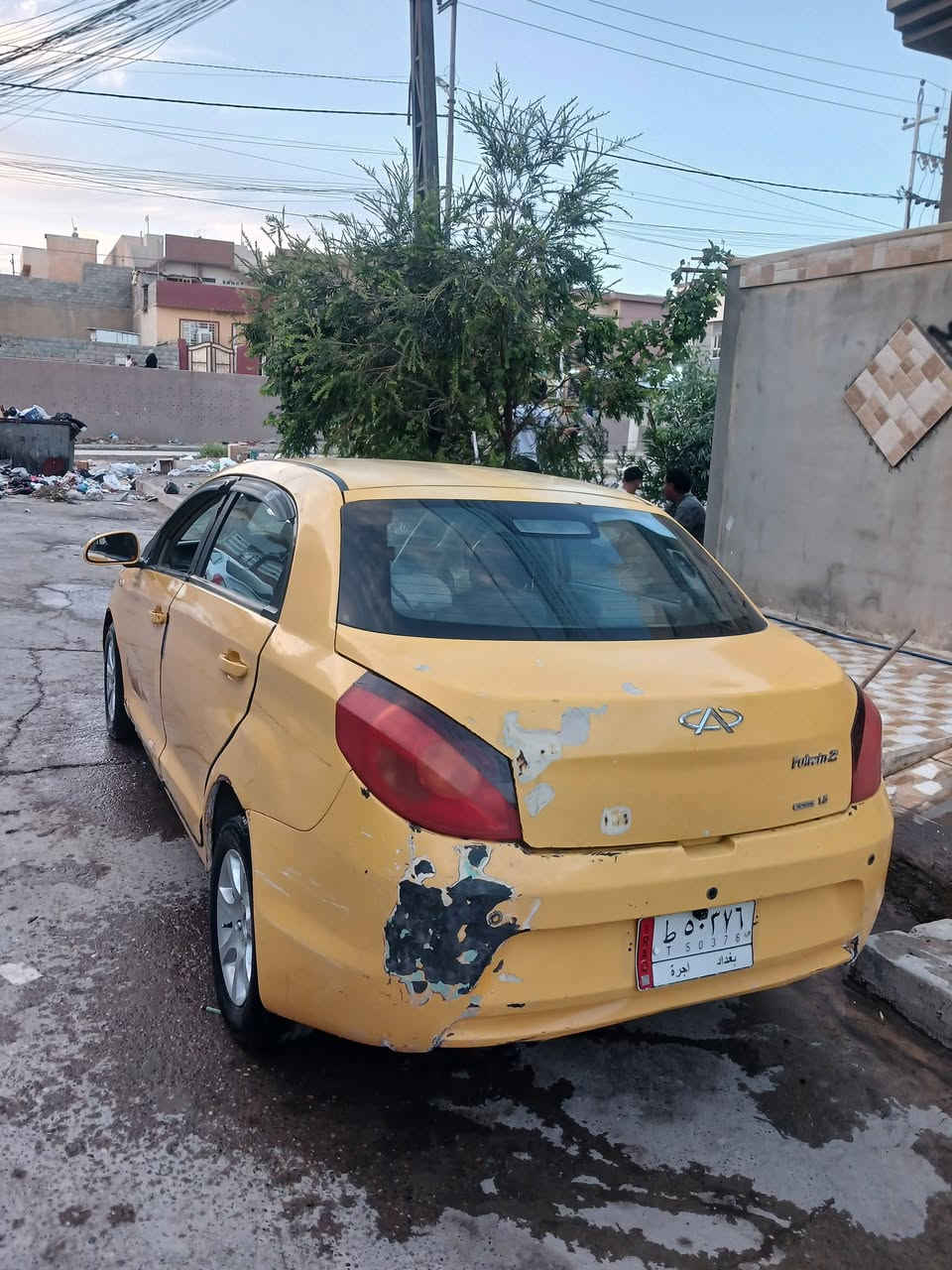 سياره فلاوين للبيع السعر 26 وبيه مجال السياره ميعوزه شي فقط باتري  وبيه كاربون مكان حي الميثاق للاستفسار عل رقم ***********
