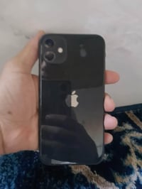 ايفون ١١ • بطارية ١٠٠ • مبدل شاشة GX