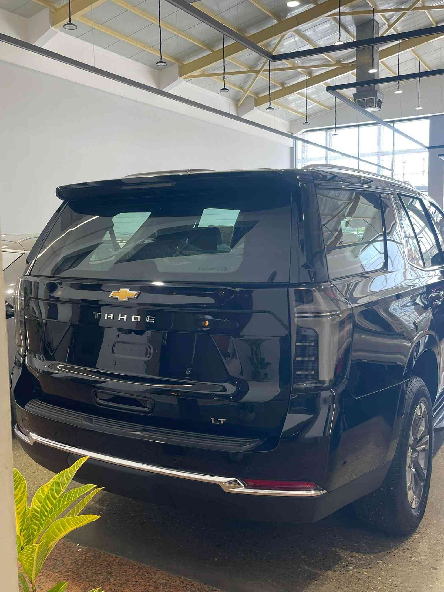 🔥 تاهو 2026 هاي هيبه الك 🔥يم شركة اريج نينوى
هيبة الـSUV وصلت! 😎🖤

🚘 بانوراما
💪 V8
🛞 دفع ثنائي
✨ شاشة كبيرة وتقنيات متطورة
🛋️ داخلية فخمة وواسعة
📸 كامرات وحساسات
🔥 تدفئة وتبريد كراسي حسب الفئة

تاهو 2026… مو مجرد سيارة، حضور يفرض نفسه!
📍 بغداد – البياع – الشارع الأول – شركة أريج نينوى
📞 0783979182
💥 اتصل هسه واحجزها باقيه اخير قطعه🔥

#تاهو2026 #ChevroletTahoe #تاهو #بانوراما #اريج_نينوى #بغداد
