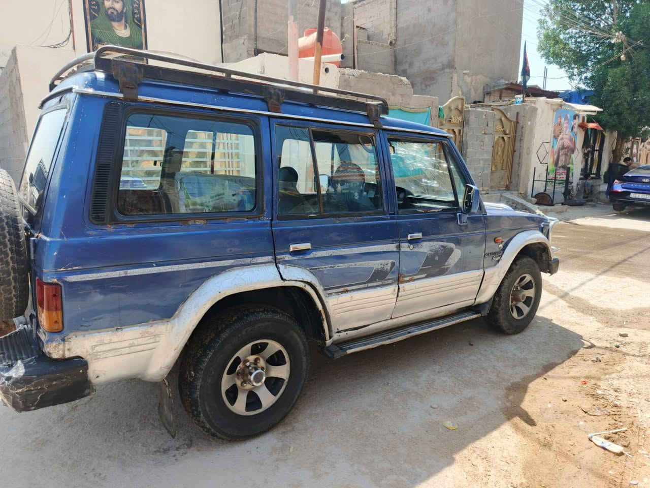 السلام عليكم كالوبر 96 بغداد سنويه لل 29 مكينه ففتي 2ونص كير جديد صدر نص عمر كهربائيات شغاله تخم تاير عنوان مدينه الصدر حي طارق الوصط ***********
