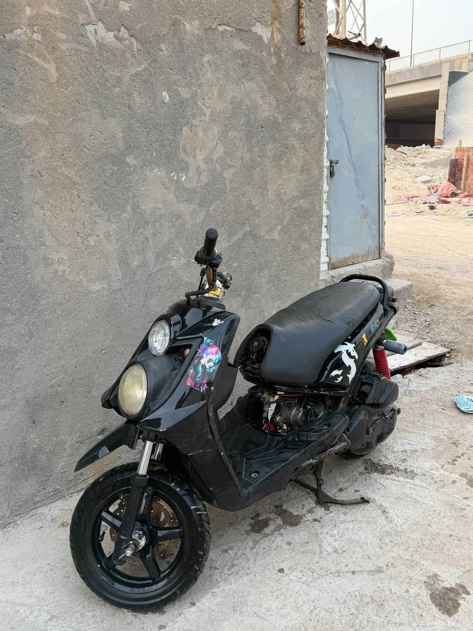 سكنس جبلي دراجه نضيفه مزوده تزويد خارجي جاي امشي بيها وفجأة طفت ماعرف شبيه ضاله بلبيت صارله 15 يوم لا صلحته ولا لعبت بيه عفته مكينه مبدل بيه ولفات كهربائيات كلها شغاله سعره 625 مجال بسيط مكاني كزيزه رقمي ***********
