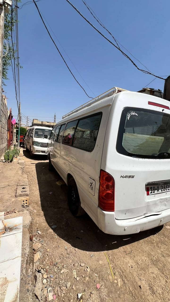 جنبي H1 مصفره بسمي شرط تحويل مكانه بسمايه سياره كير مكينه وكسل وكشر كفاله تخم تاير تخم ويل دواخل نضيفه ***********

