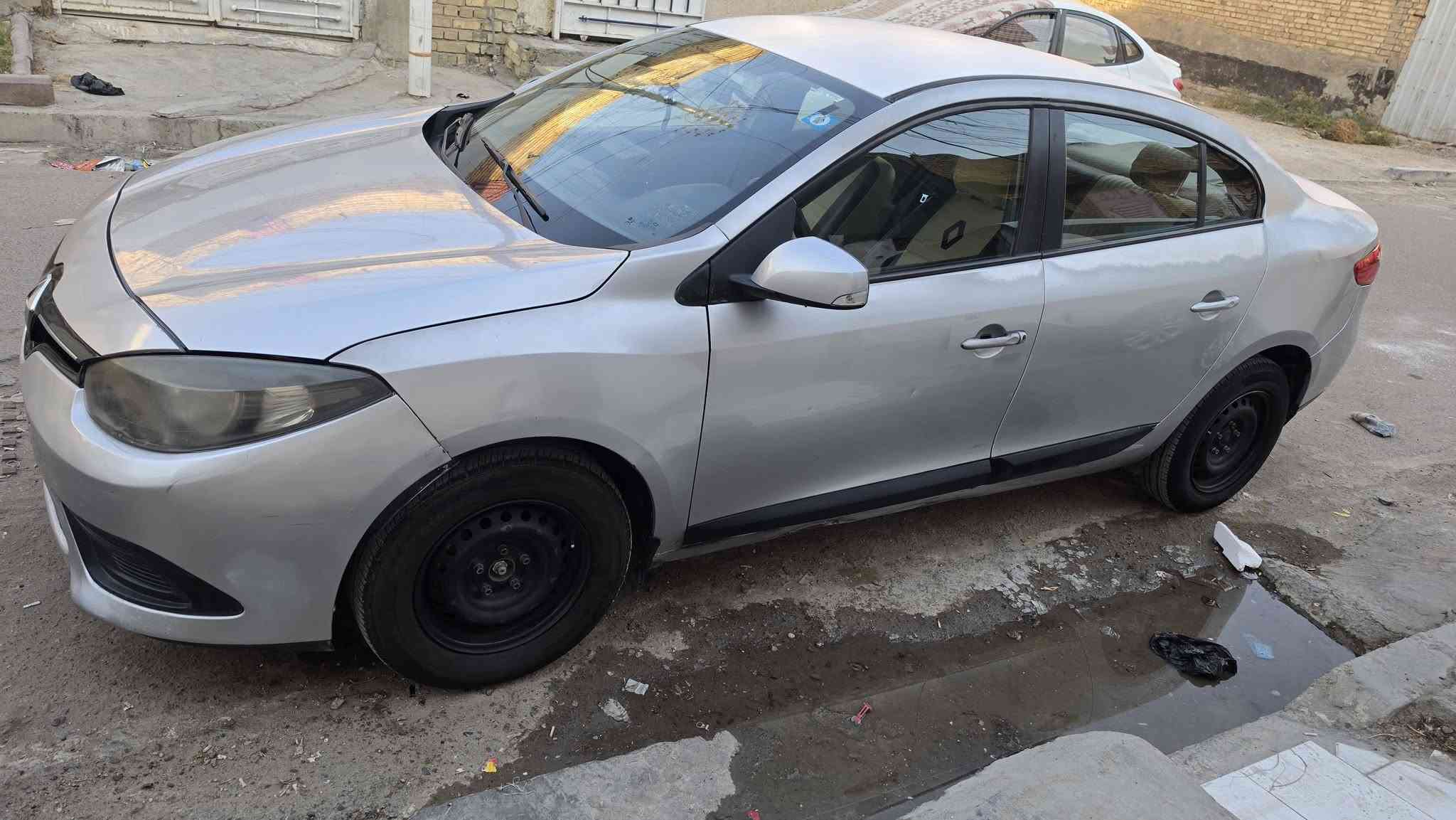 السلام عليكم 
رينو افلاونس موديل 16 
عنوان بغداد الشعله 
السعر 60 ورقه وبيها مجال 
الرقم ***********
