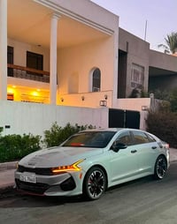 K5 جي تي لاين • ٢٠٢٢ • ٦١ ألف ميل