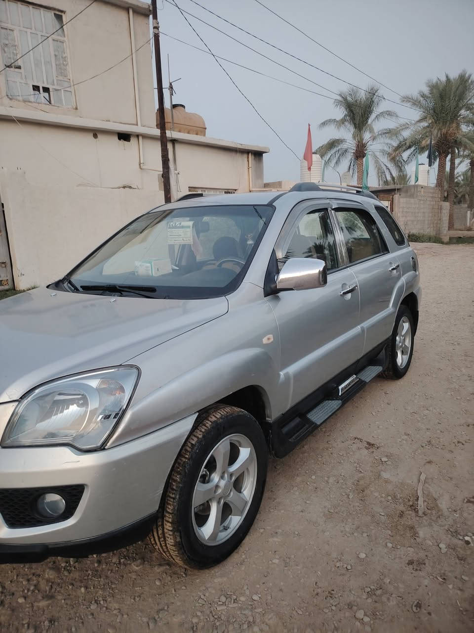 سلام عليكم سبورتج 2009 للبيع رقم بغداد سنوية ما نافذة السيارة جديدة مال جناي فول مواصفات السيارة بدون حادث فقط صبغ قطعتين بدون دواخل مكينة 2000 المكينة والكير مكفولات صدر أمامي خلفي جديد تدفىة تبريد شغال تخم تاير السيارة كلشي ماتصرف عليهة كبل لشارع السعر (102)وبيها مجال مكان السيارة ديالى الشراي يتصل  ***********
