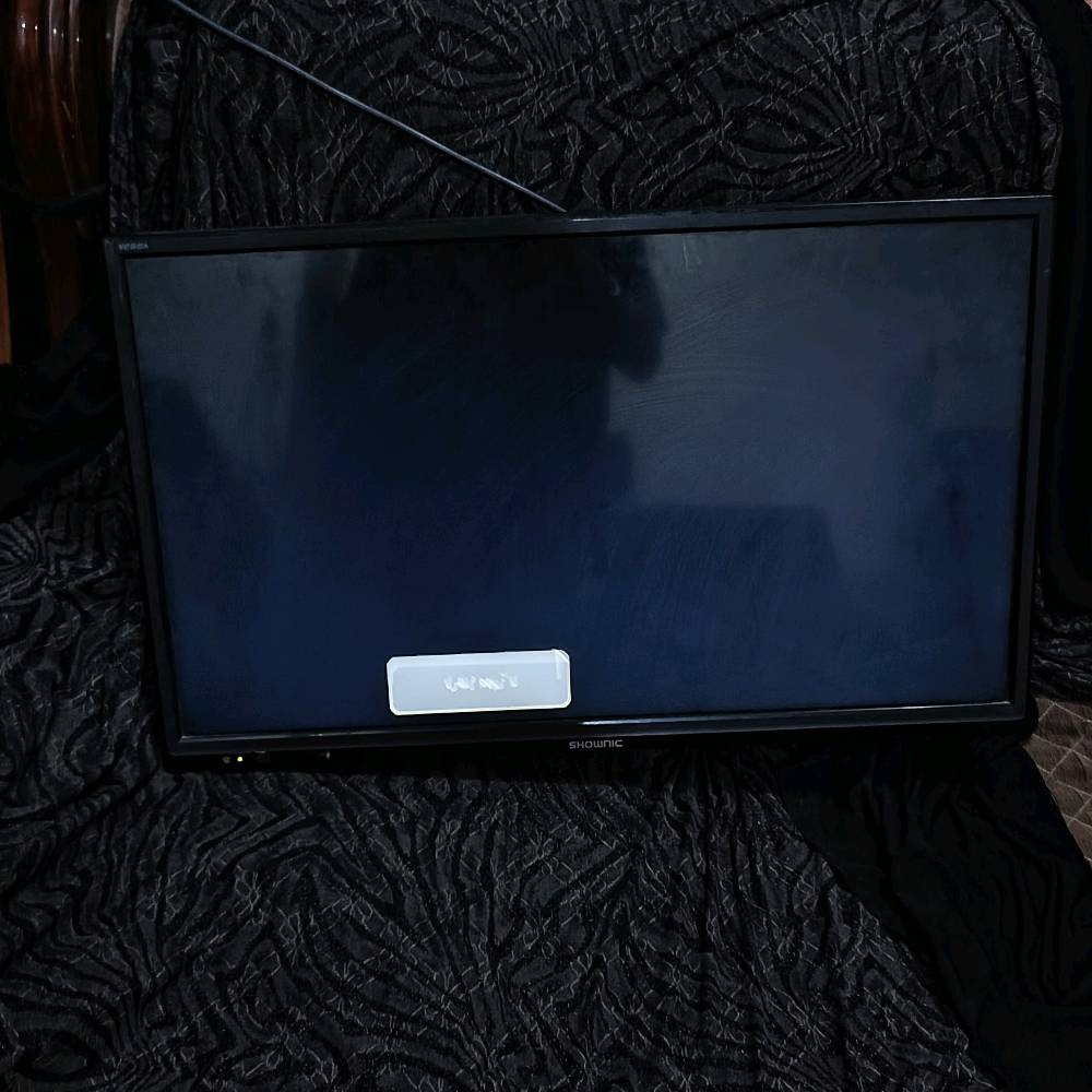 شاشة ٣٢ • بدون نت