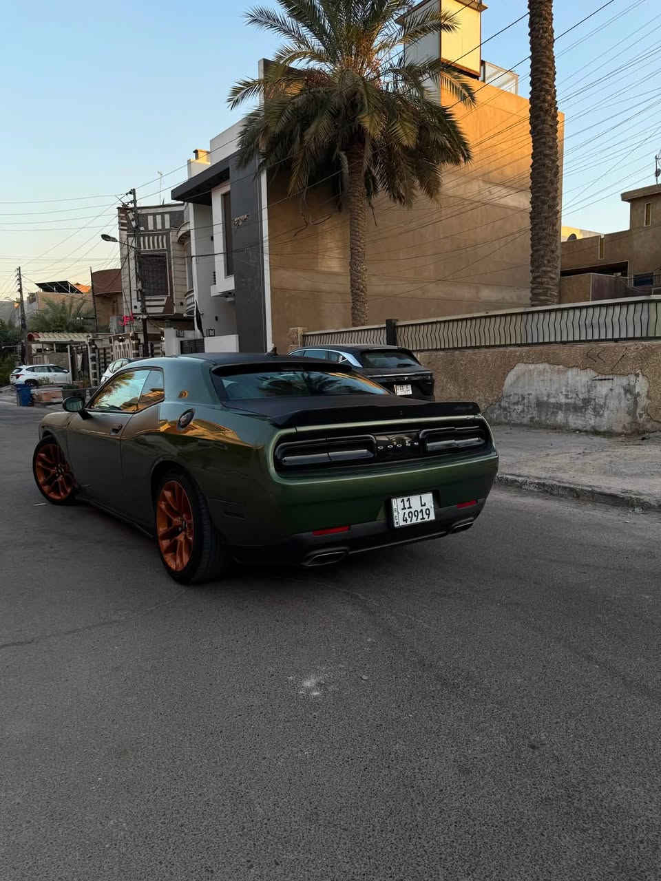 للبيع دوج جالنجر سوبر تراك باك T/A 5.7
📌 الموديل: 2022
📌 المحرك: 5700
📌 العداد:58،000

• فول مواصفات ما عدا الفتحة
• خزن ميموري
• تدفئة وتبريد كشنات وستيرن
• كشنات حاضنة
• كيجات بيض
• قمارة وبنيد وصندوق بلاديات أسود
• شوتة رياضية بلادي مفتوحة على المازدا
• مازدات T/A بلادي مختمة
• وضعيات قيادة + لانج كونترول + شفتات ستيرن
• شاشة كبيرة
• كامرة + حساسات + نقاط عمياء بالمرايا
• مرايا قلاب
• سماعات Alpine + دمام بلادي
• حزام أمان أصفر بلادي
.    تشغيل عن بعد Remote Start
.    دخول ذكي وبصمة بالأبواب
.    ويل  20 إنج الأصلية T/A
.Android Auto و Apple Car Play
. تايرات جديده 
✅ السيارة باسمي وجاهزة للتحويل
✅ قابلة للفحص بأي مكان

ملاحظة: صبغ الجامغات الخلفية وحجول الجامغات الأمامية فقط.

📞 للاستفسار:
***********
