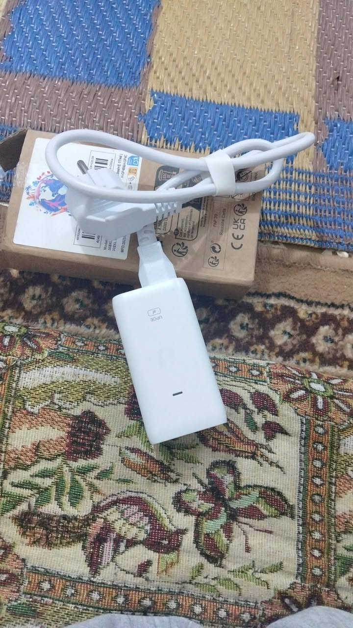 الكترونيات • معلومات قليلة