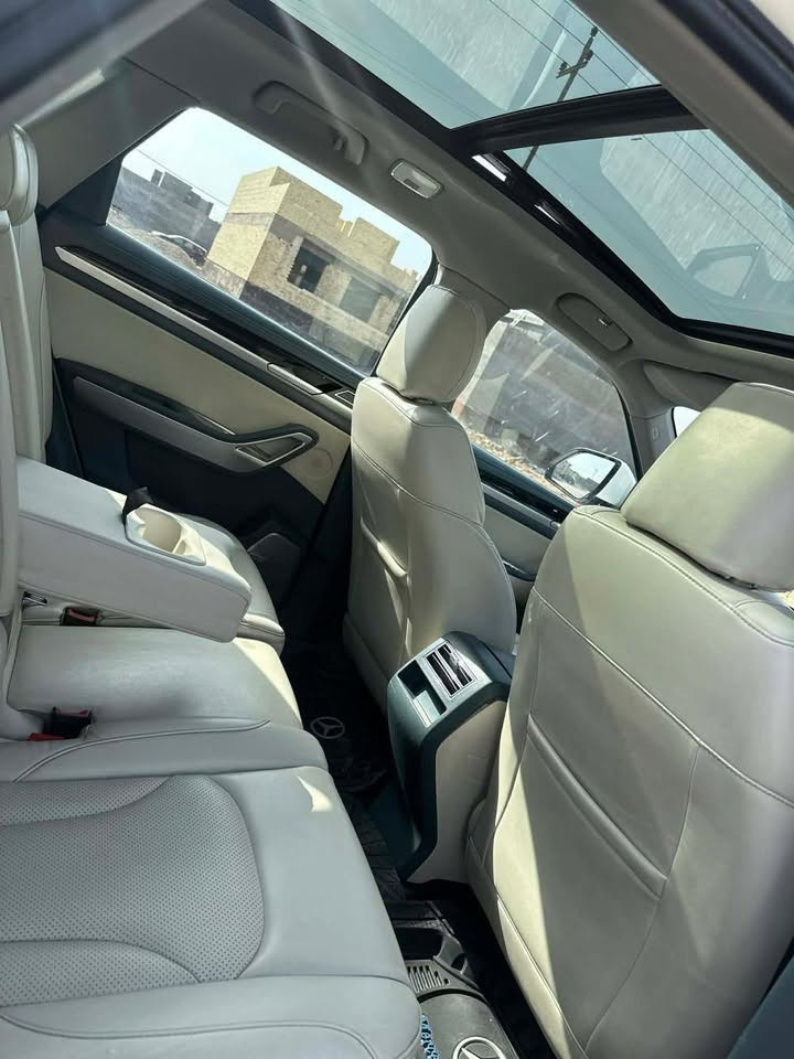 دومي X7  مكفوله 7 راكب
مواصفاته
موديل 2019
بصمه
بنوراما
جنطه كهرباء وشفط
ابواب شفط
كراسي كهرباء جلد تدفئه تبريد
لايت زنون بلادي متحرك
بك لايت لد
مانع انزلاق 
انارة داخليه وبعد بيه هواي مواصفات محرك 2000 تيربو مسيوبيشي  ياباني ابلاد بس الكشر صيني  السيارة مكفوله كفاله  عامه من الصبغ والضربه تحويل مباشر  عارضه 104 وبيه مجال قليل مكاني ناصريه  سوق الشيوخ استفسار هذه رقمي***********
