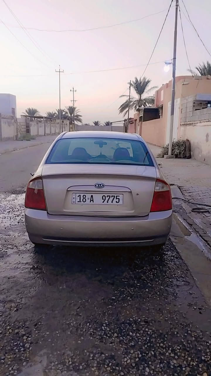 سلام عليكم سيراتو خليجي رقم بابل  نكليزي بأسمي مكينه وكير خير من الله ضرر جدا قليل جنطه ومعمره تبريد شغال ب59وبيهه مجال رقم ***********مكان واسط صويره
