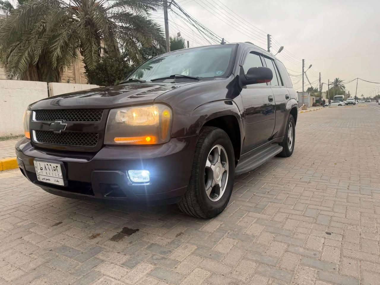 السلام عليكم 
شوفرليت بلايزر 2008
سياره بدون نقص تحويل مباشر رقم بغداد
محركها 6 سلندر  بيه طخه بالجاملغ فقط
مكانها بغداد حي الجهاد 
٩٣$وبيها مجال
للاستفسار ***********
