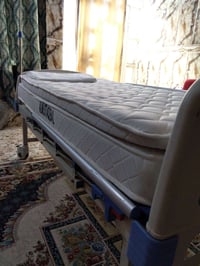 سرير طبي • دوشك • نجف