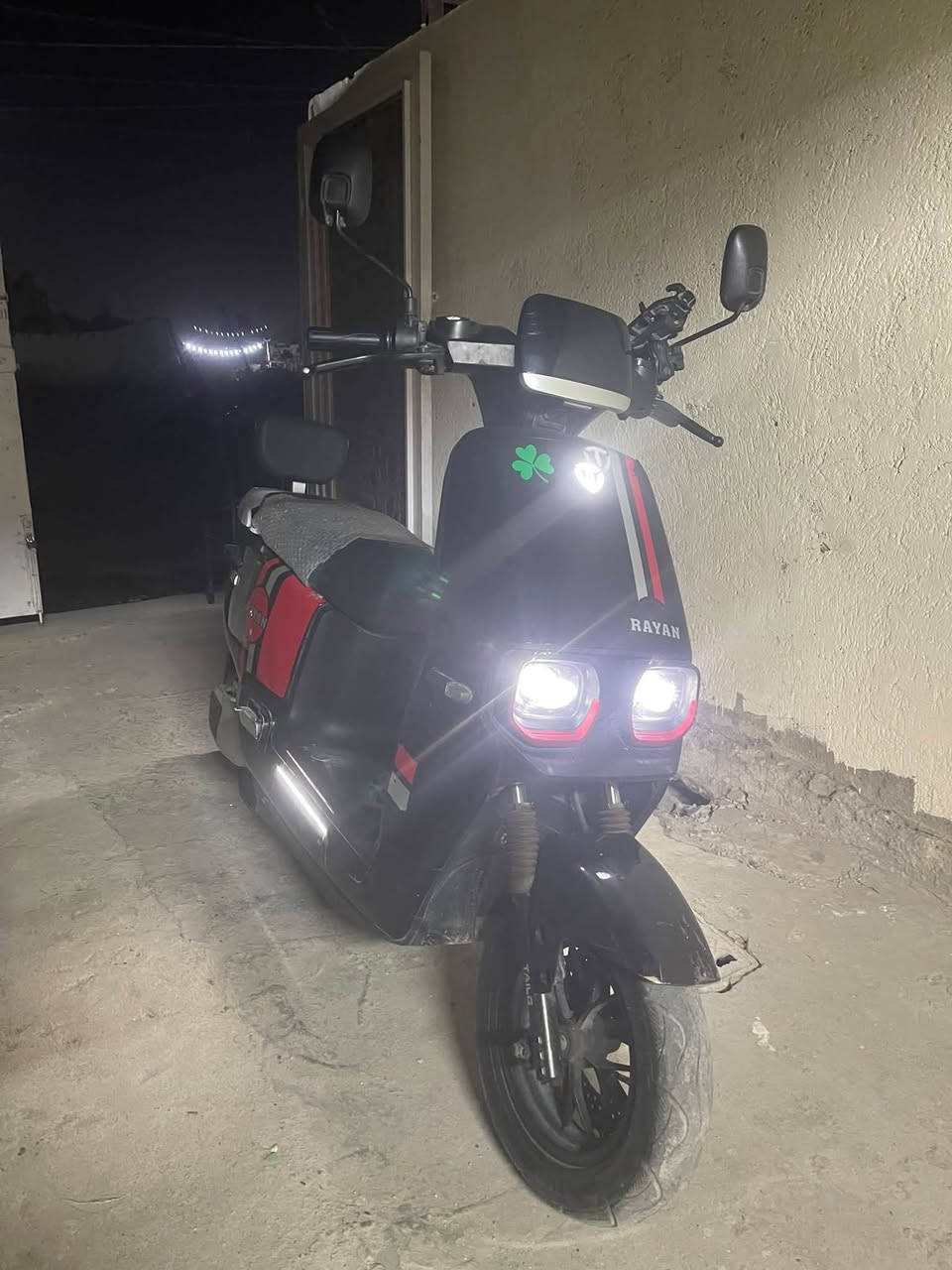 السلام عليكم دراجه ريان أم عيون للبيع فول مواصفات٦ باتري بغداد البياع السعر 600 وبيها مجال الرقم *********** واتساب 
ملاحضه الدراجه جديده وبحاله جيده جداً ويضاً اي نقص ما بيها موديل 26
