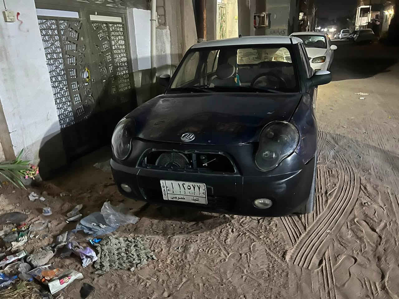 موديل 13للبيع سياره مكينه كير حداديه كهربايات دواخل تبريد كله فول والكشر كبال عين مكانها نجف رايدها ب30وبيها مجال شراي يتصل او مراوس  بي ام ***********

