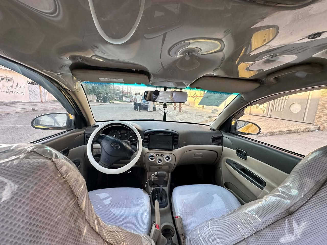 السلام عليكم
اكسنت دبدوب ٢٠٠٩ للبيع وارد خليجي 
كير اوتوماتيك جامات كهرباء 
***********
هذا رقمي غير متواجد علفيس 
مكاني موصل ايمن
