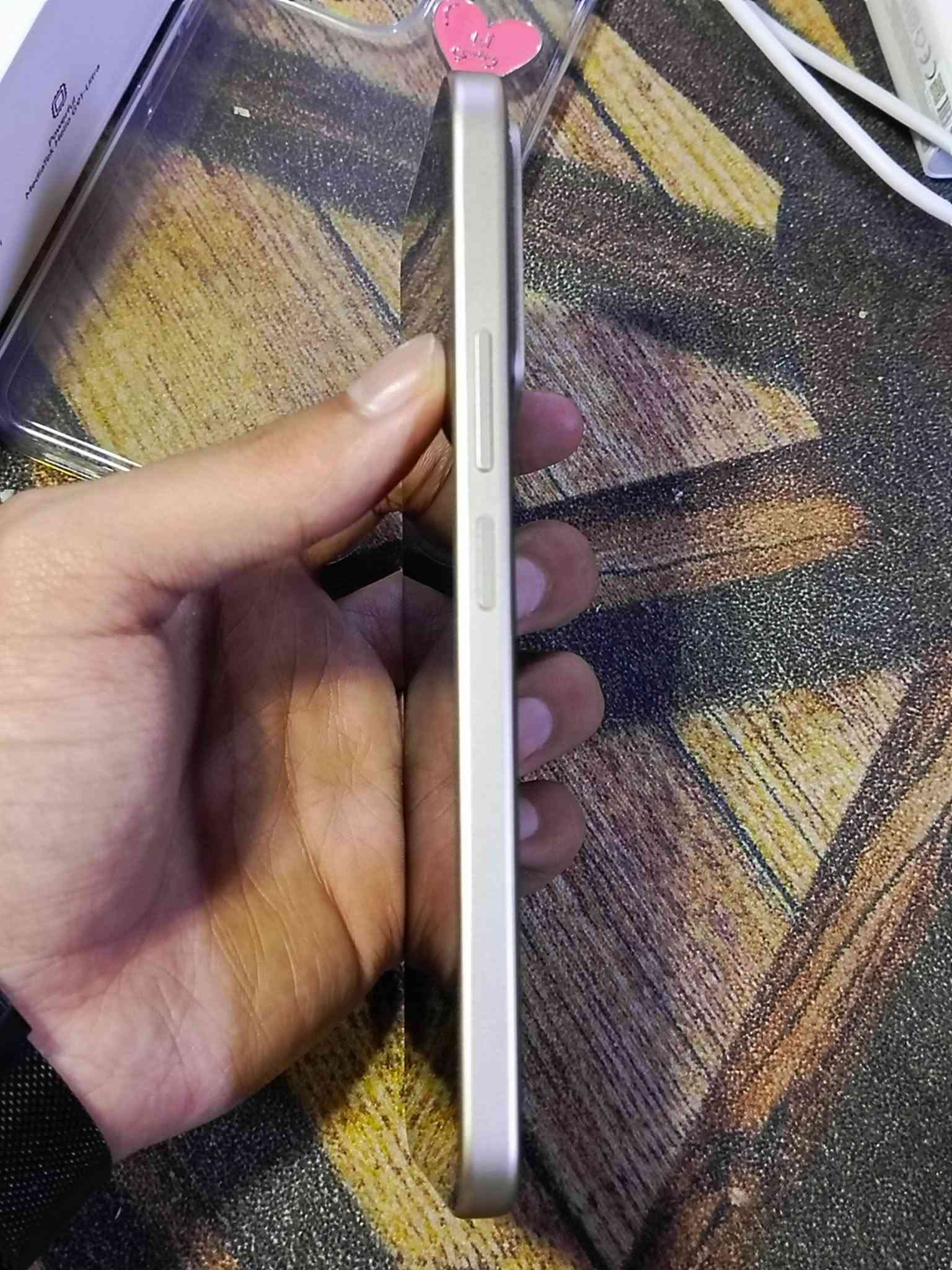 ريدمي ١٧ • ٢٥٦ • بطارية ٧٥٠٠