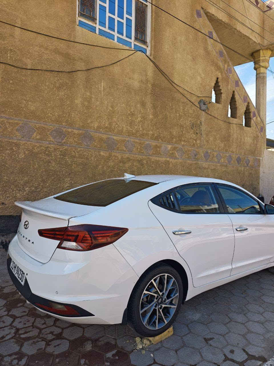السلام عليكم
النترا 2019 خليجي فول ماعده بصمة
رقم بغداد الجديد بأسمي سنوية 2030
ماشية 138 الف كيلو مكينة والكير مكفولات وما مفتوحات
مكينة 2000 دوش
كير AT 
تبريد قطعتين
اشاير مري
تبريد ثلج
مري شفط
داخل صاج
كشنات جلد
ويلكب حجم 17
حساس خلفي
3 انضمه قيادة
.......
بيها بنيد صبغ بدون اي دواخل وبيها بارد وسونار ناشرة
والسعر مناسب اتصل وتدلل وموجود واتساب وبالخاص 
*********** مكاني بغداد المحمودية
