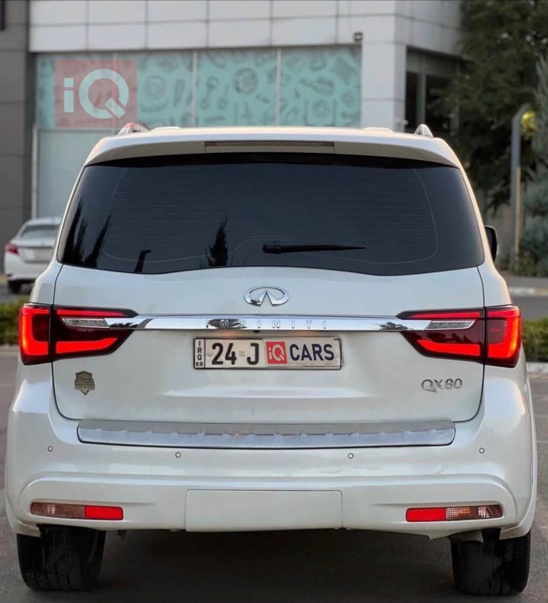 Infinity QX80 2019
مكينة 8سلندر 5600
خليجي كلين تايتل 
مواصفات السياره :-
مقاعد جلد 
تبريد ١/١ 
ثلاجة
كاميرا خلفيه 
صندوق كهربائي 
كاميرا ٣٦٠ 
مستشعر الوقوف 
تدفئة تبريد كشن 
فتحة السقف 
بصمه 
مثبت سرعه 
مرايا جانبيه كهربائية 
مقاعد كهربائيه 
شاشه 
٨ وسادة هوائيه 
المصابيح الاماميه ليد 
رادار 
نظام تعليق هوائي
كشافات ضباب 
السياره مفوله ١/١ 
اللوحة دهوك خصوصي بيها كتاب تظليل  لشهر ال٧/٢٠٢٧
سنويه جديده 
السياره مكانها بابل 
التواصل واتساب او على الخط  ***********

نص مكتوب في الصور:
- iQ